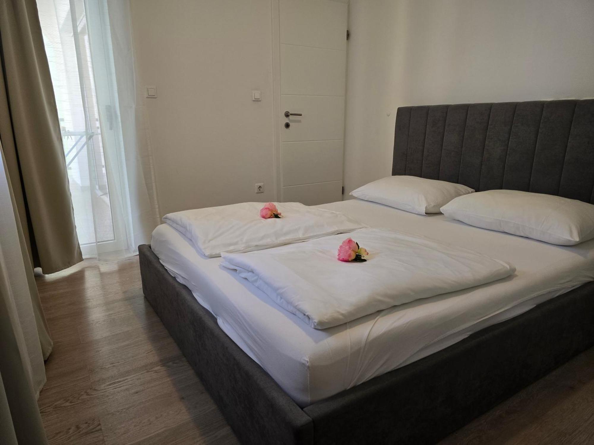 Apartment Stobrec 2 *